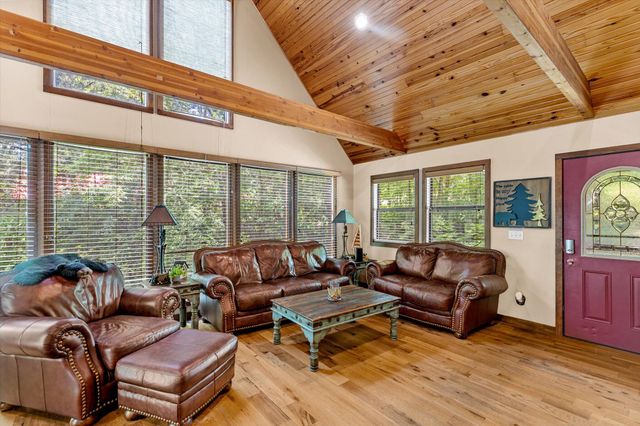 22762 Air Park Drive, Golden, MO 65658