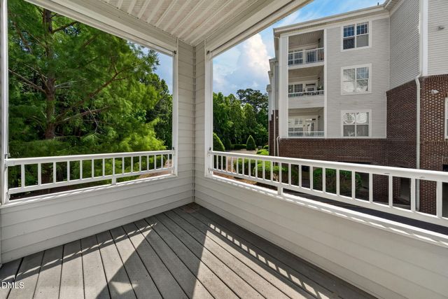 412 Eyam Hall Lane, Apex, NC 27502