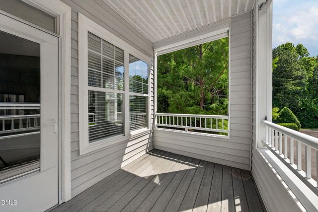 412 Eyam Hall Lane, Apex, NC 27502