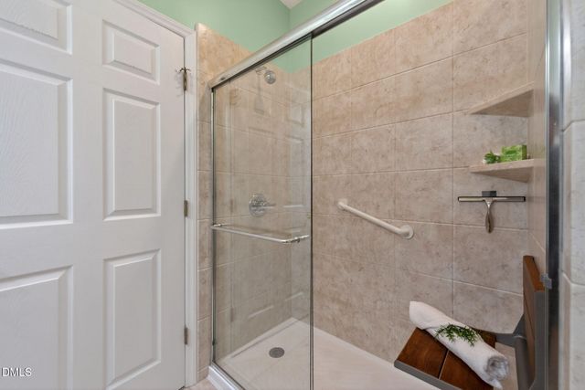 412 Eyam Hall Lane, Apex, NC 27502