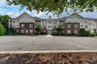 412 Eyam Hall Lane, Apex, NC 27502
