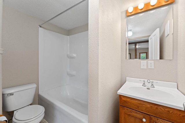 326 7th Avenue, Baraboo, WI 53913