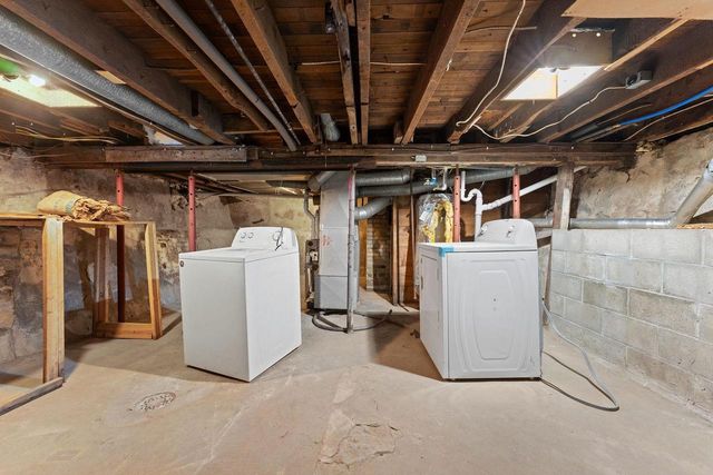 326 7th Avenue, Baraboo, WI 53913