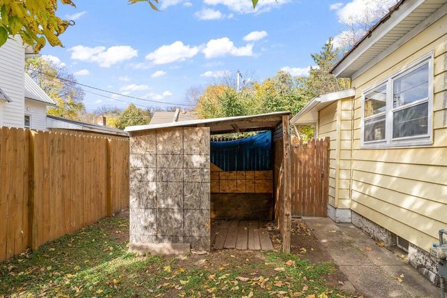 326 7th Avenue, Baraboo, WI 53913