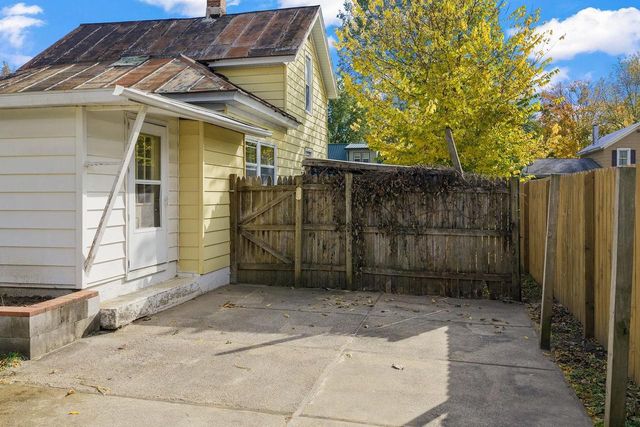 326 7th Avenue, Baraboo, WI 53913