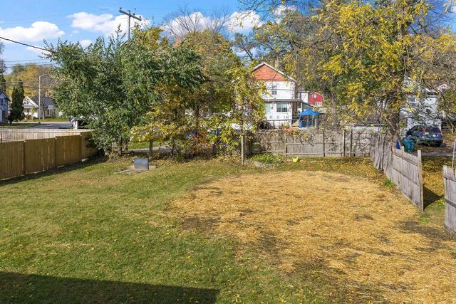 326 7th Avenue, Baraboo, WI 53913