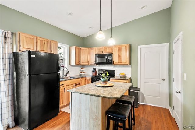 424 Cayuga Street, Syracuse, NY 13204