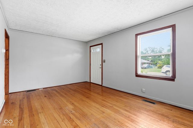5113 W 12th Street, Indianapolis, IN 46224