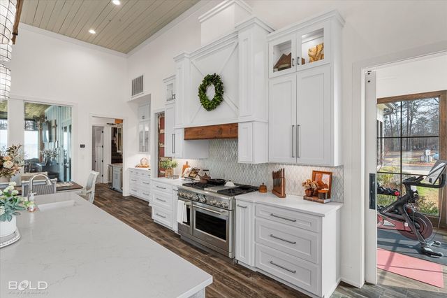 5296 Linton Cutoff Road, Benton, LA 71006