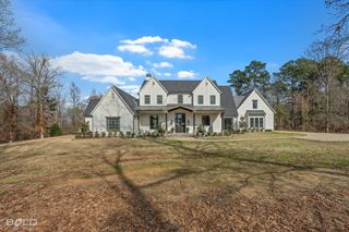 5296 Linton Cutoff Road, Benton, LA 71006