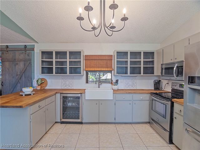 1755 Washington Boulevard NW, Lake Placid, FL 33852