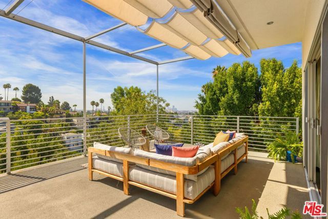 1756 Micheltorena Street, Los Angeles, CA 90026
