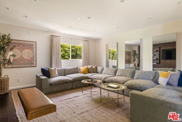 1756 Micheltorena Street, Los Angeles, CA 90026