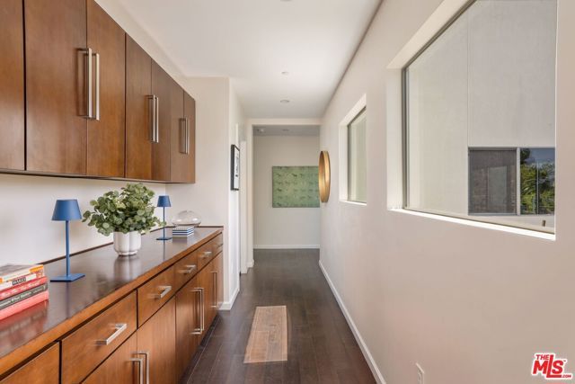 1756 Micheltorena Street, Los Angeles, CA 90026