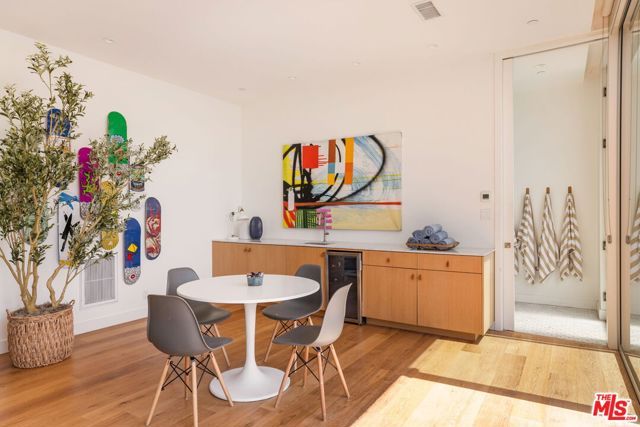 1756 Micheltorena Street, Los Angeles, CA 90026