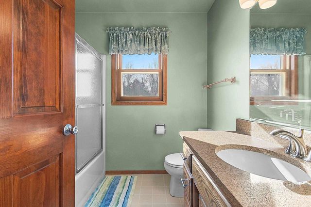 2180 CUMBERLAND DRIVE, Green Bay, WI 54311