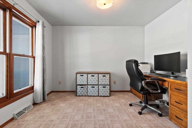 2180 CUMBERLAND DRIVE, Green Bay, WI 54311