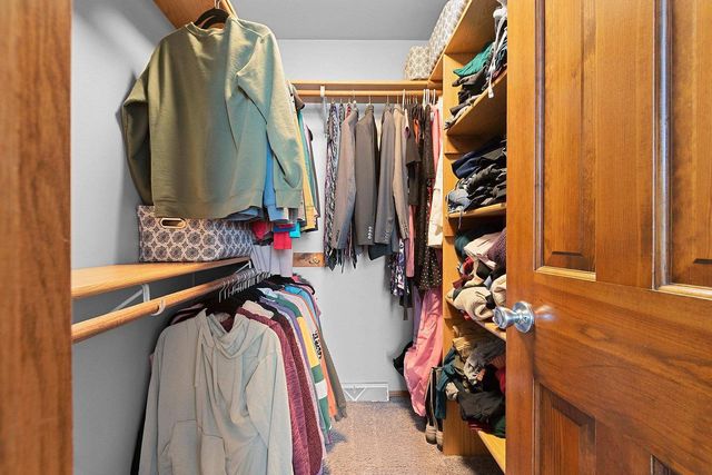 2180 CUMBERLAND DRIVE, Green Bay, WI 54311