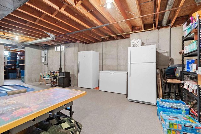 2180 CUMBERLAND DRIVE, Green Bay, WI 54311