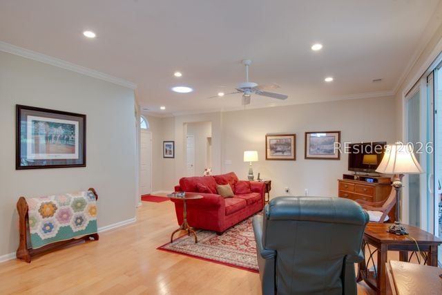 3 Lake Somerset Cir, Bluffton, SC 29909