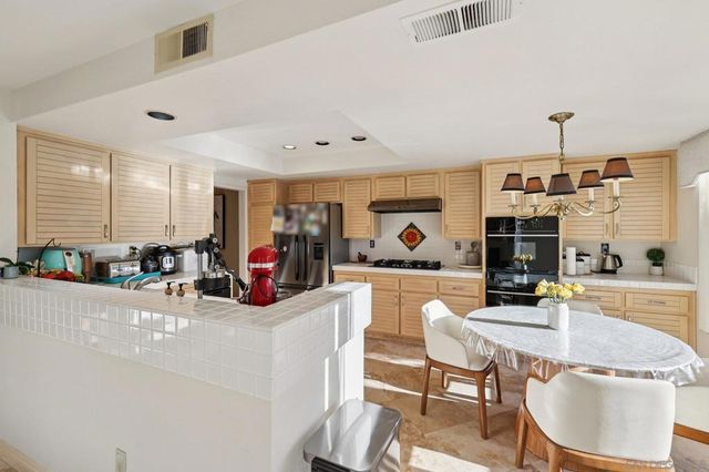 11335 Caminito Corriente, San Diego, CA 92128