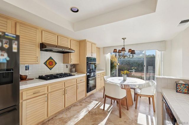 11335 Caminito Corriente, San Diego, CA 92128