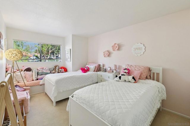 11335 Caminito Corriente, San Diego, CA 92128