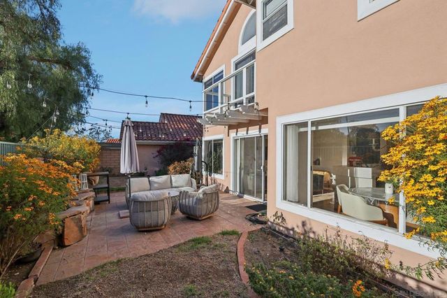 11335 Caminito Corriente, San Diego, CA 92128