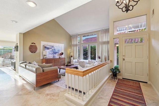 11335 Caminito Corriente, San Diego, CA 92128