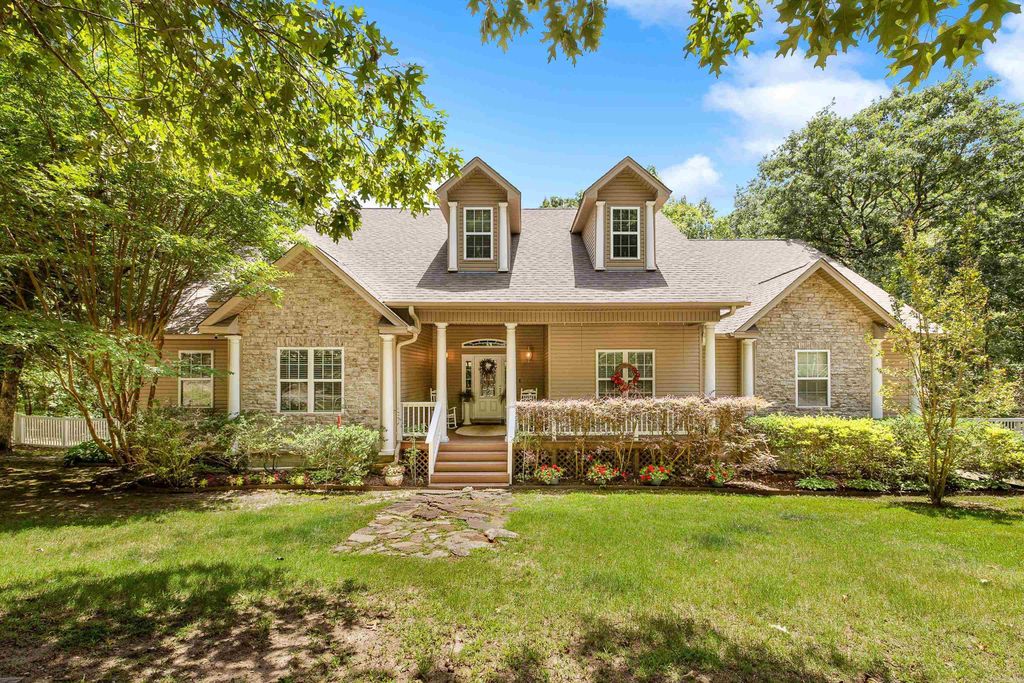 6215 Hobby Trail, Mabelvale, AR 72103