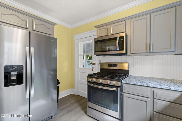 1063 Highland Ave, Louisville, KY 40204
