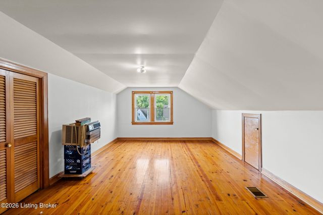 1063 Highland Ave, Louisville, KY 40204