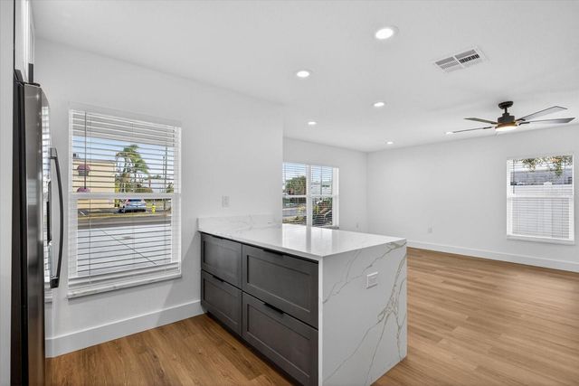 5502 N HABANA AVENUE, Tampa, FL 33614