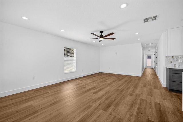 5502 N HABANA AVENUE, Tampa, FL 33614