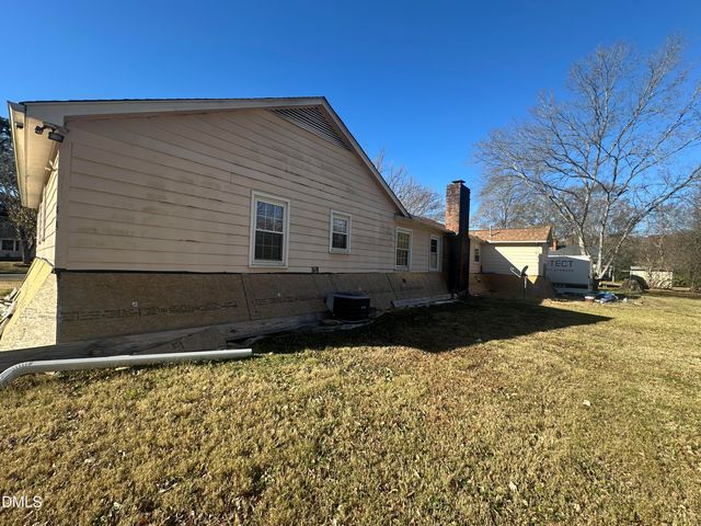 321 Rippling Stream Road, Durham, NC 27704