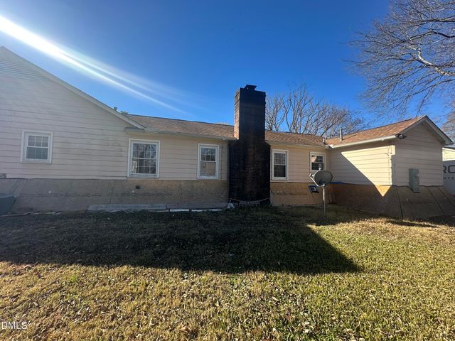 321 Rippling Stream Road, Durham, NC 27704