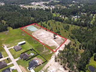 000 Stoneridge Drive, Orange, TX 77632