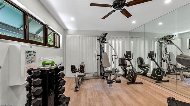 577 Beachwalk CIR # R202, Naples, FL 34108