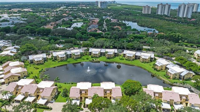 577 Beachwalk CIR # R202, Naples, FL 34108