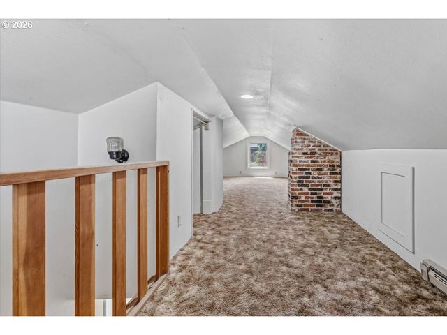 13209 Ne SAN RAFAEL St, Portland, OR 97230