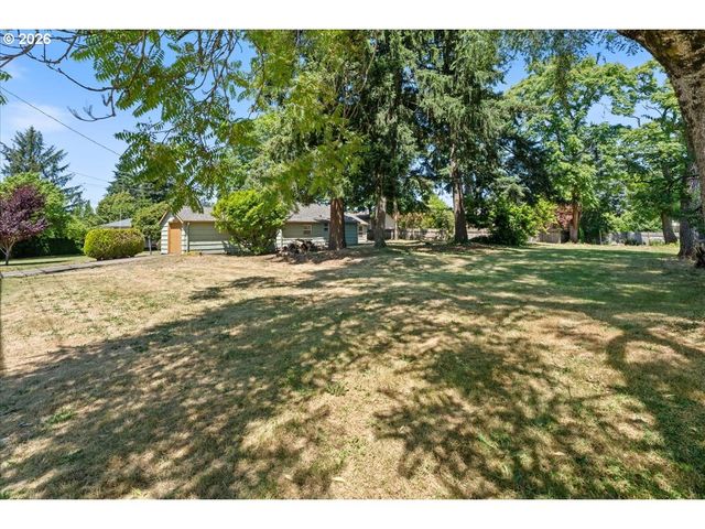 13209 Ne SAN RAFAEL St, Portland, OR 97230