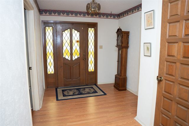 1106 E Franklin Street, Hillsboro, TX 76645