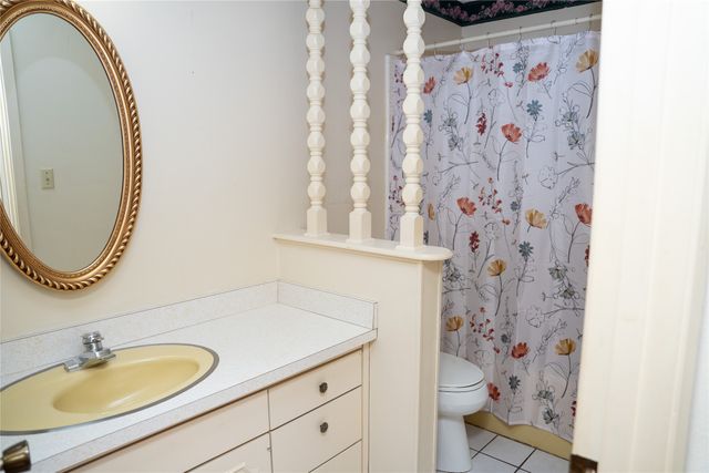 1106 E Franklin Street, Hillsboro, TX 76645