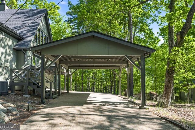 114 Cherokee Drive S, Waleska, GA 30183