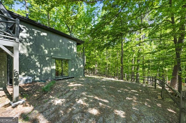 114 Cherokee Drive S, Waleska, GA 30183