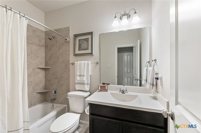 2233 Sauterne Drive, Leander, TX 78641