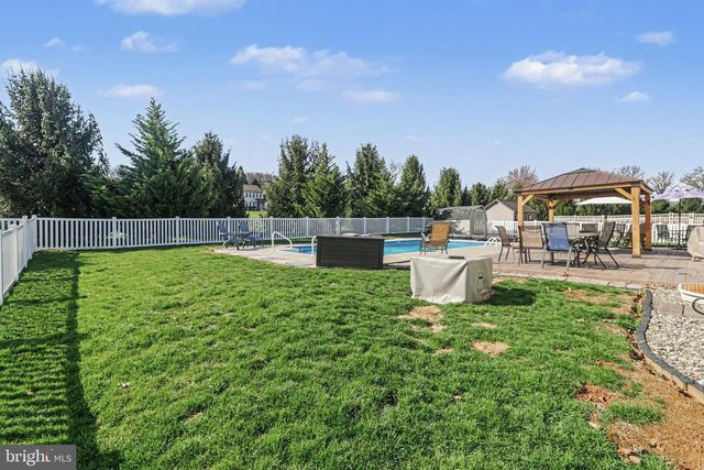 772 RISHEL DR, York, PA 17406