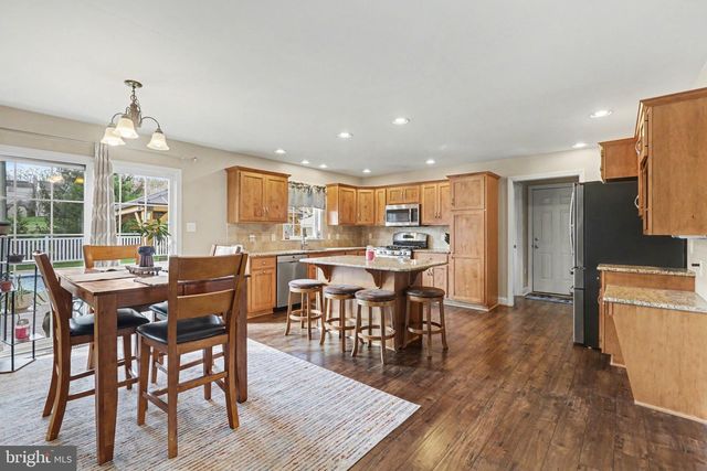 772 RISHEL DR, York, PA 17406