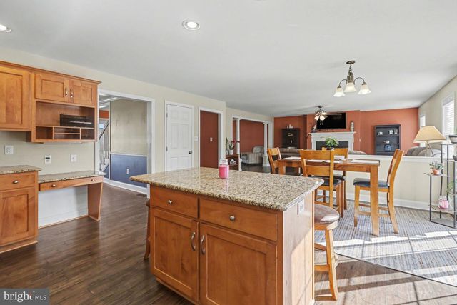 772 RISHEL DR, York, PA 17406