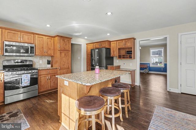 772 RISHEL DR, York, PA 17406